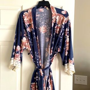 PinkBlush Navy Faded Floral Lace Trim Maternity Delivery/Nursing Robe